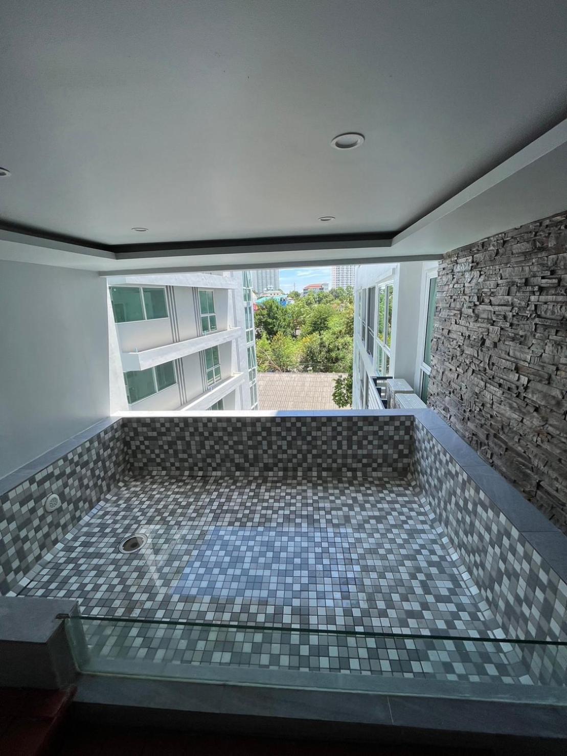 Deco Pattaya Hotel North Pattaya Exterior foto